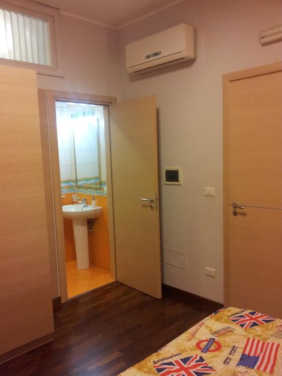 Santa Caterina Bed and Breakfast Ρέτζιο ντι Καλάμπρια Δωμάτιο φωτογραφία